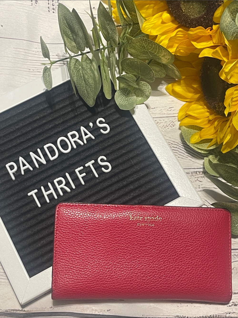 kate spade Pebbled Leather Zip Wallet in Bright Pink Preowned
